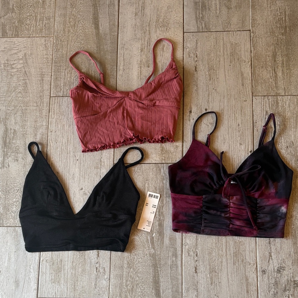 [Urban Outfitters] Set of Crop Tops - Size XS/Small NWT